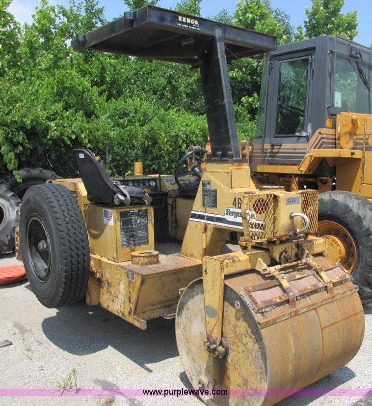 image for item E7284 Ferguson 46A roller