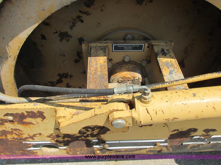 image for item E7284 Ferguson 46A roller