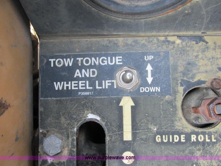 image for item E7284 Ferguson 46A roller