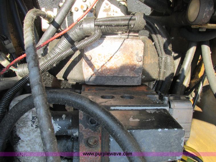 image for item E7284 Ferguson 46A roller