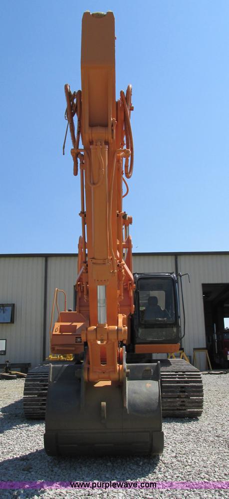 image for item F5163 2004 Case CX330 excavator