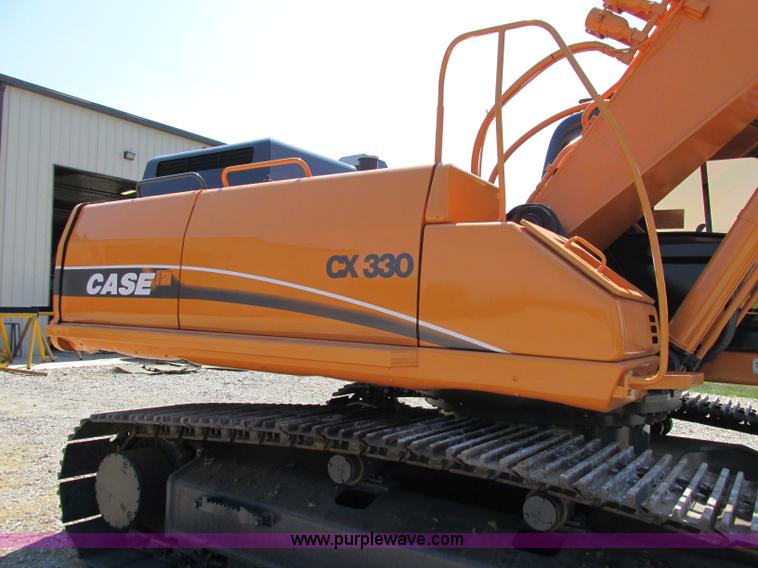 image for item F5163 2004 Case CX330 excavator