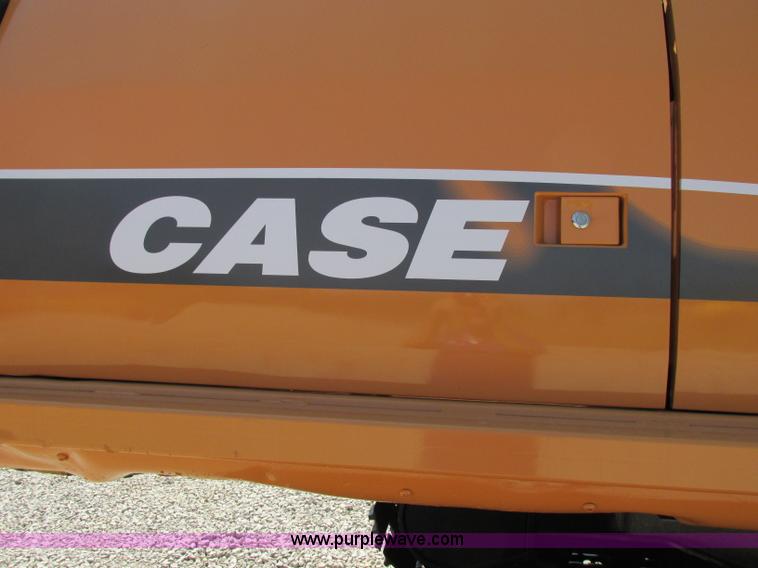 image for item F5163 2004 Case CX330 excavator