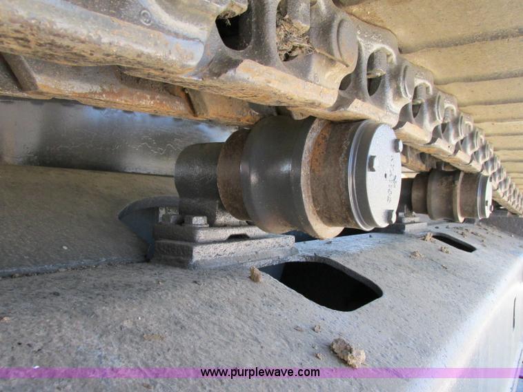 image for item F5163 2004 Case CX330 excavator