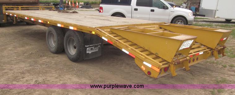 image for item F7028 2003 PJ 28'L deck over tandem axle tag trailer