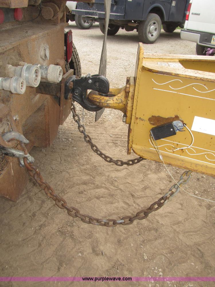 image for item F7028 2003 PJ 28'L deck over tandem axle tag trailer