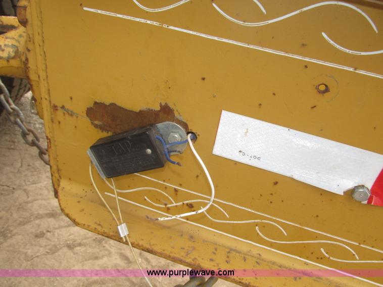 image for item F7028 2003 PJ 28'L deck over tandem axle tag trailer