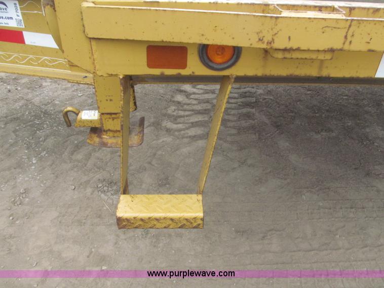 image for item F7028 2003 PJ 28'L deck over tandem axle tag trailer