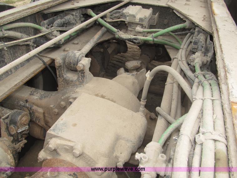 image for item F7029 1999 Sterling L9511 tandem axle dump truck