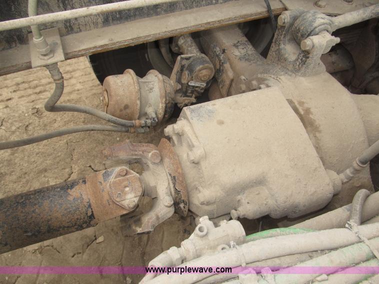 image for item F7029 1999 Sterling L9511 tandem axle dump truck