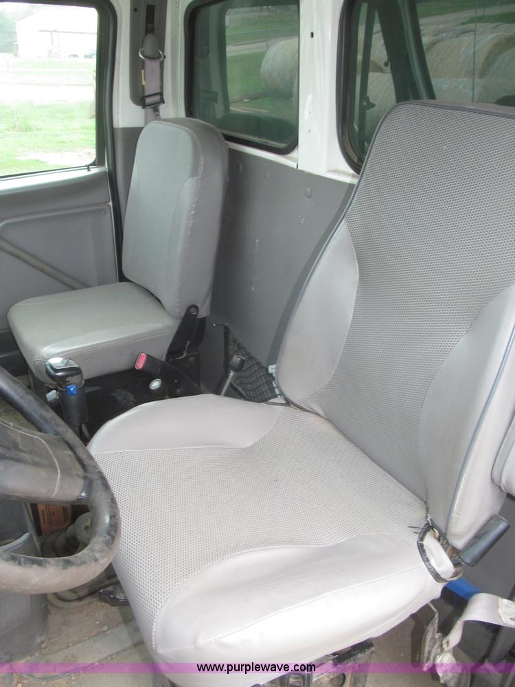 image for item F7029 1999 Sterling L9511 tandem axle dump truck