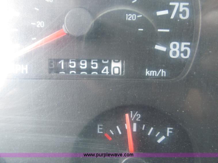 image for item F7029 1999 Sterling L9511 tandem axle dump truck