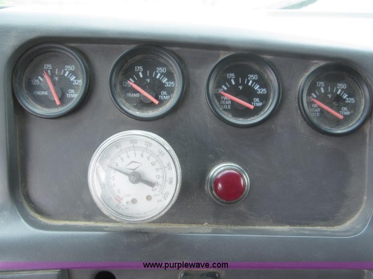 image for item F7029 1999 Sterling L9511 tandem axle dump truck