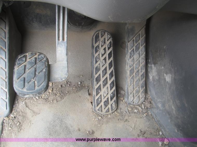 image for item F7029 1999 Sterling L9511 tandem axle dump truck