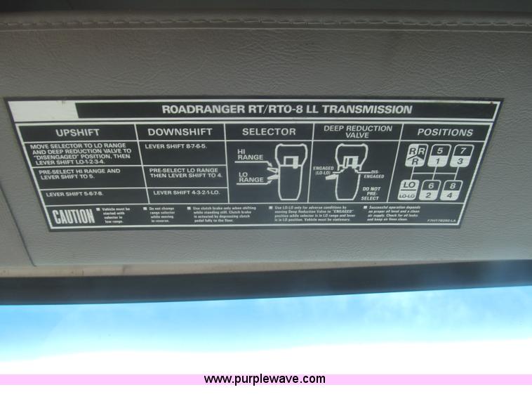 image for item F7029 1999 Sterling L9511 tandem axle dump truck