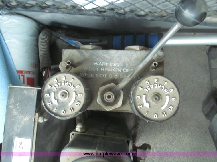 image for item F7029 1999 Sterling L9511 tandem axle dump truck