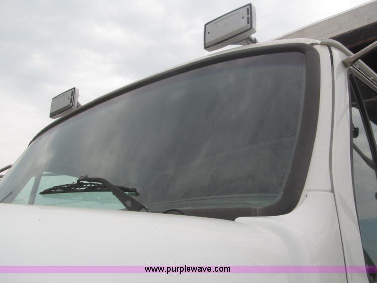 image for item F7029 1999 Sterling L9511 tandem axle dump truck