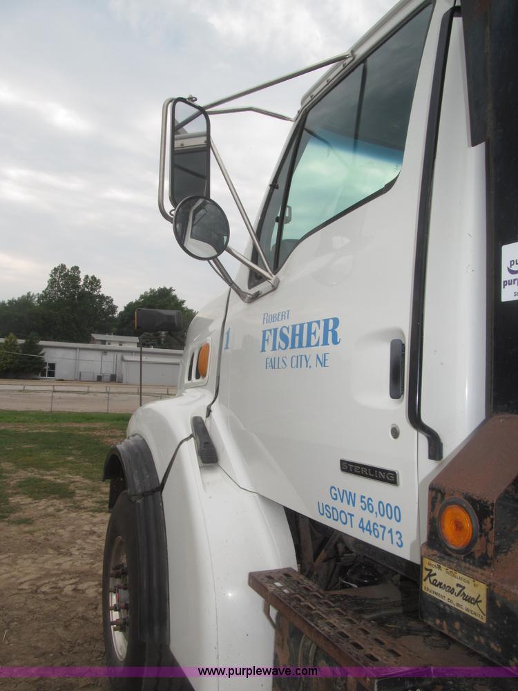 image for item F7029 1999 Sterling L9511 tandem axle dump truck