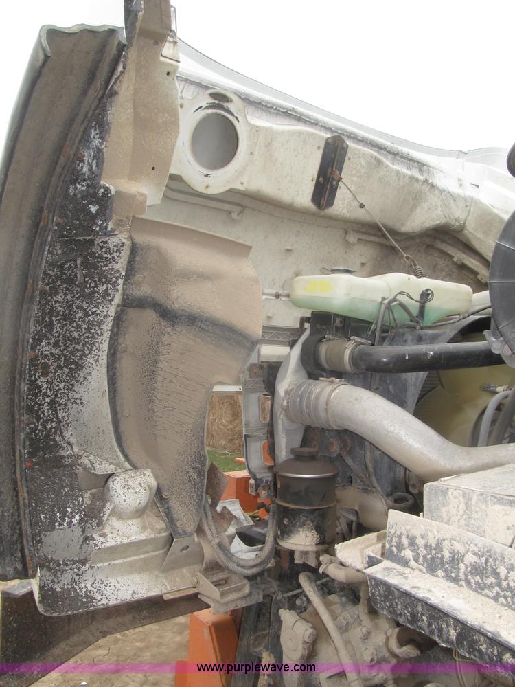 image for item F7029 1999 Sterling L9511 tandem axle dump truck