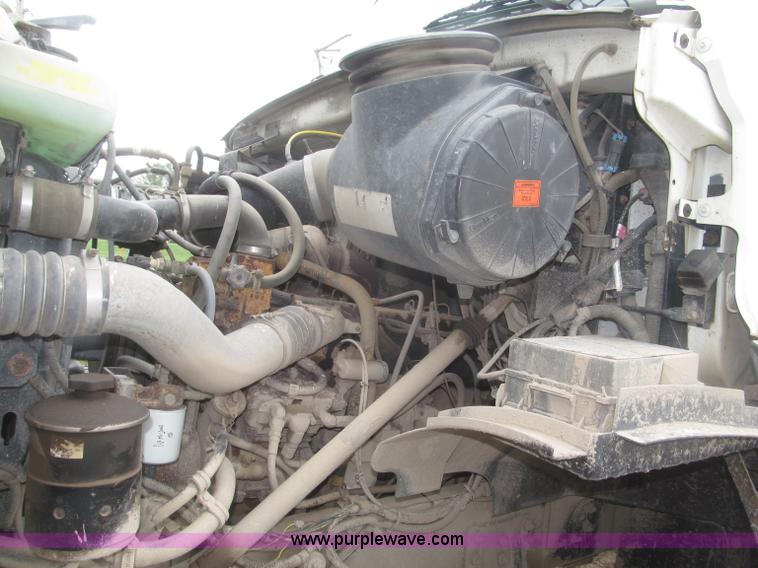 image for item F7029 1999 Sterling L9511 tandem axle dump truck