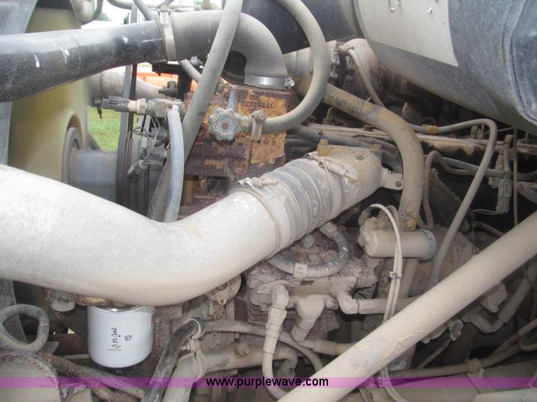 image for item F7029 1999 Sterling L9511 tandem axle dump truck