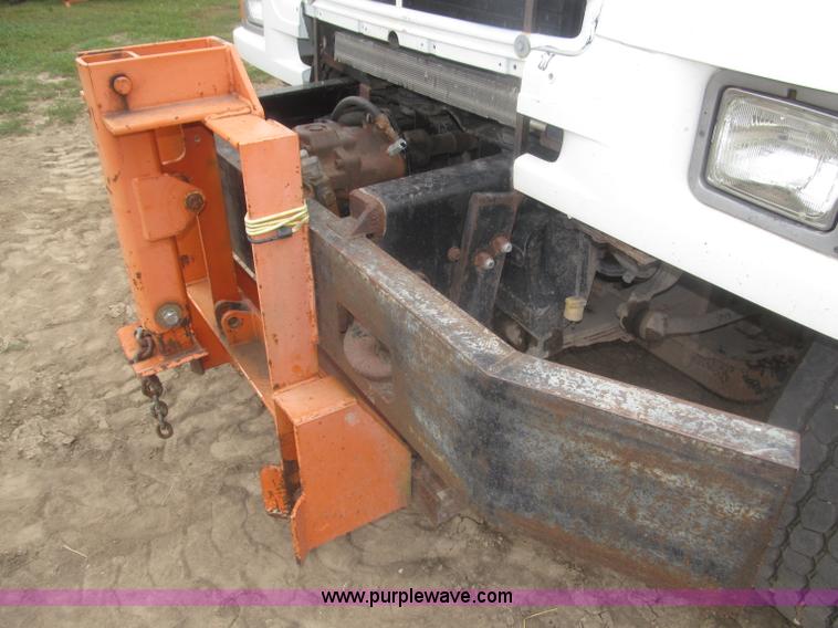 image for item F7029 1999 Sterling L9511 tandem axle dump truck