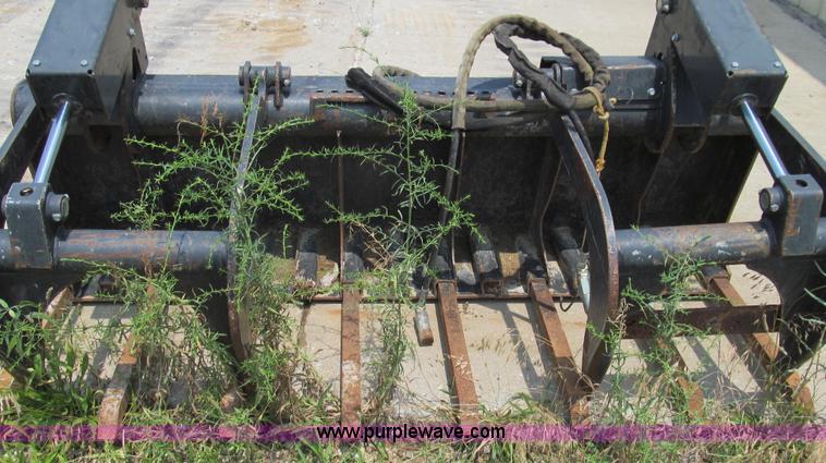 image for item G2032 Bobcat 78" industrial fork grapple