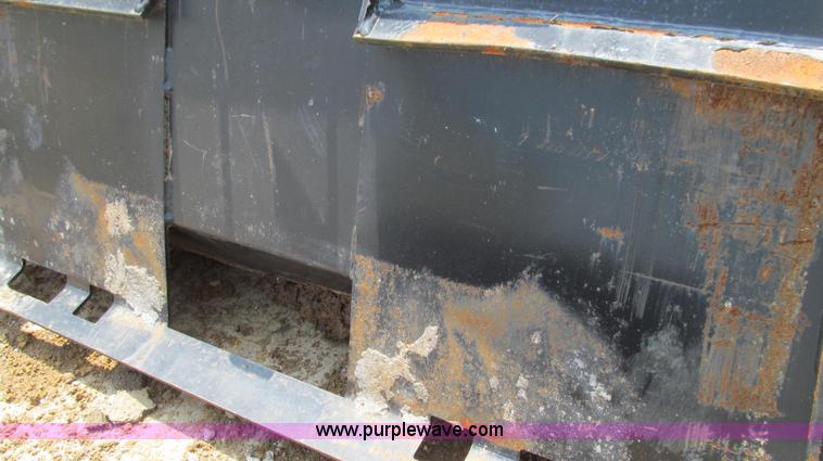 image for item G2033 Caterpillar BP18B sweeper attachment