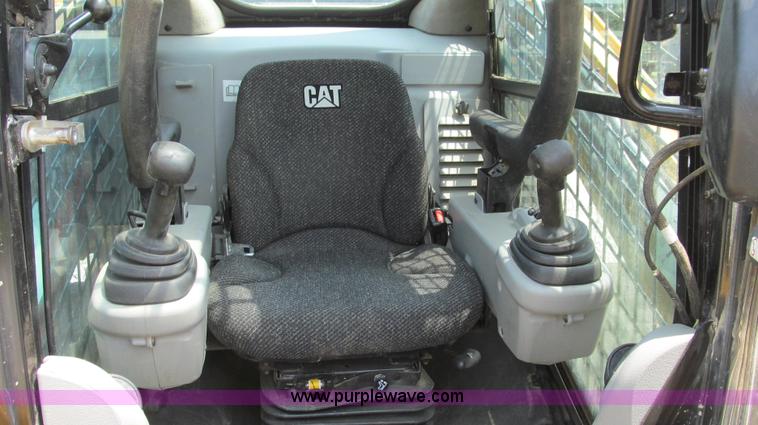 image for item G2034 2009 Caterpillar 289C track skid steer