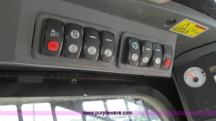 image for item G2034 2009 Caterpillar 289C track skid steer