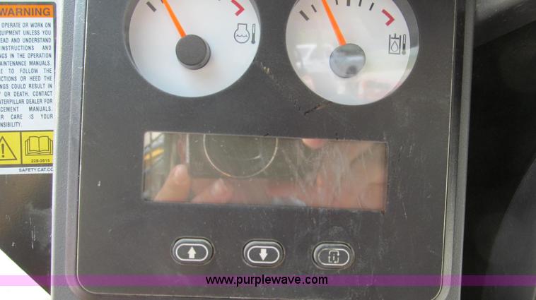 image for item G2034 2009 Caterpillar 289C track skid steer