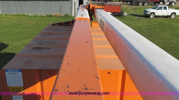 image for item G2038 1999 GMC C7500 bucket/tree trimming truck