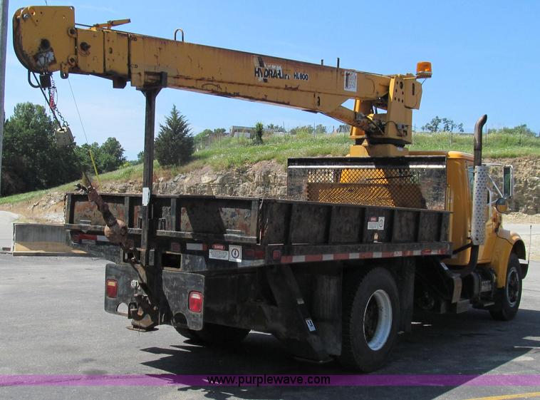 image for item G2047 1996 International 4900 crane truck