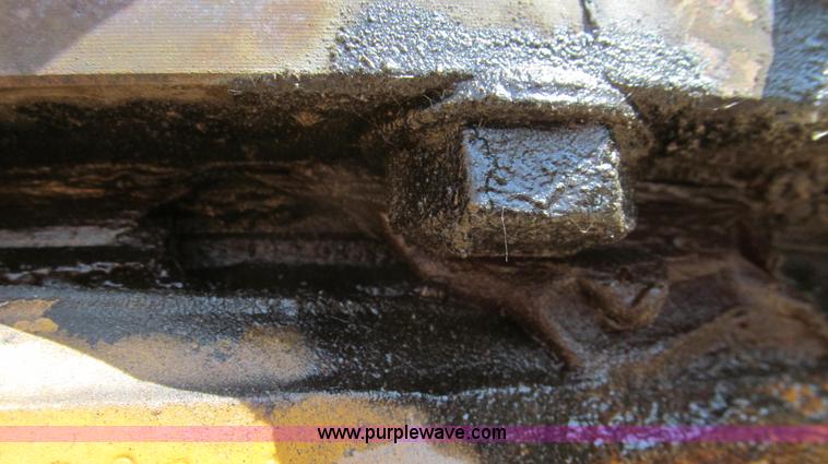 image for item G2047 1996 International 4900 crane truck