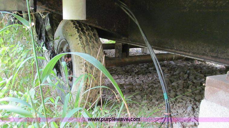 image for item G2049 1999 Manufactured Structures Scottsman office trailer