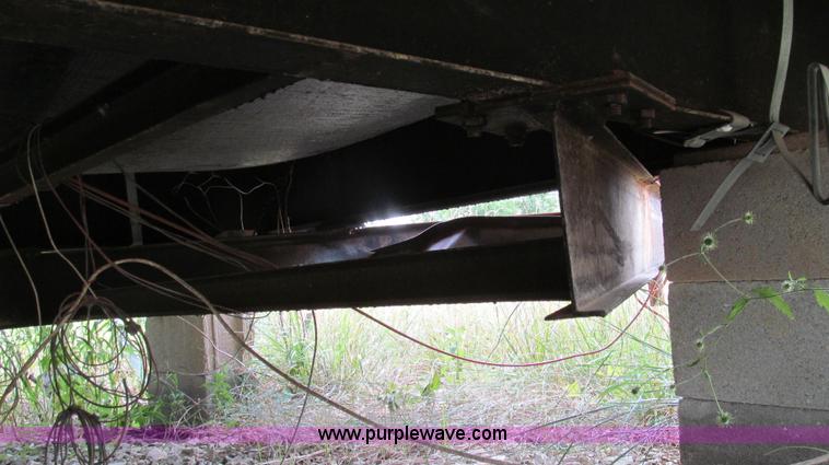 image for item G2049 1999 Manufactured Structures Scottsman office trailer