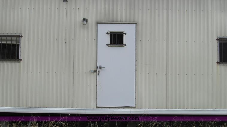 image for item G2049 1999 Manufactured Structures Scottsman office trailer
