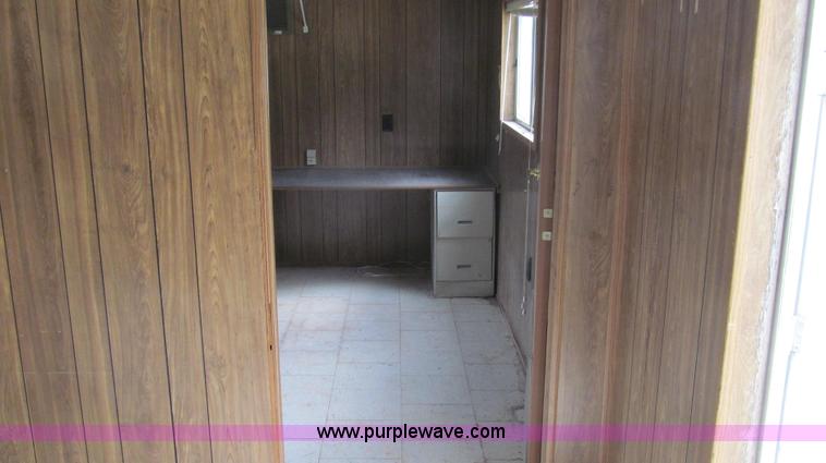 image for item G2049 1999 Manufactured Structures Scottsman office trailer