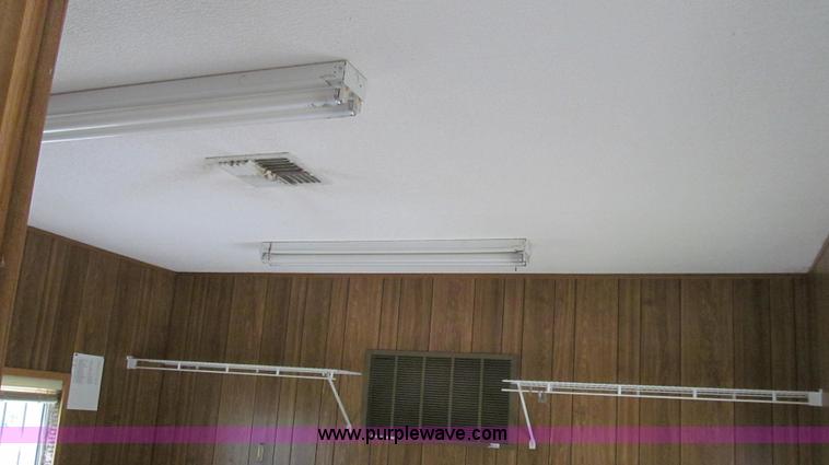 image for item G2049 1999 Manufactured Structures Scottsman office trailer