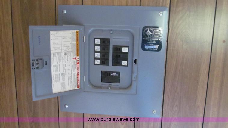 image for item G2049 1999 Manufactured Structures Scottsman office trailer