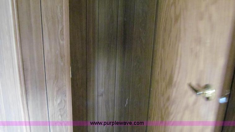 image for item G2049 1999 Manufactured Structures Scottsman office trailer