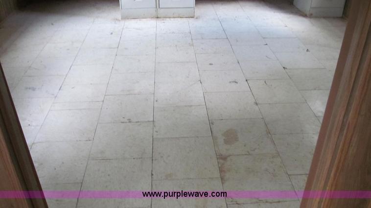 image for item G2049 1999 Manufactured Structures Scottsman office trailer