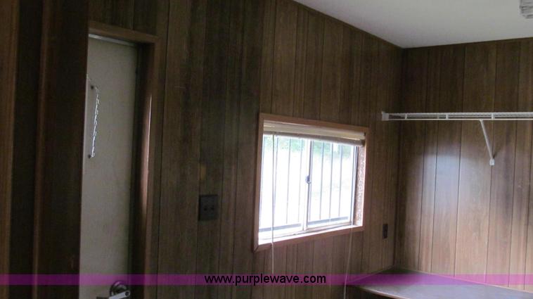 image for item G2049 1999 Manufactured Structures Scottsman office trailer