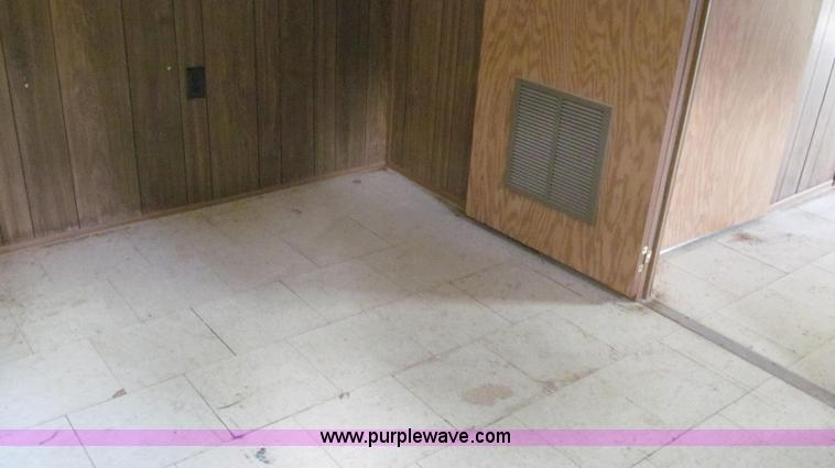 image for item G2049 1999 Manufactured Structures Scottsman office trailer