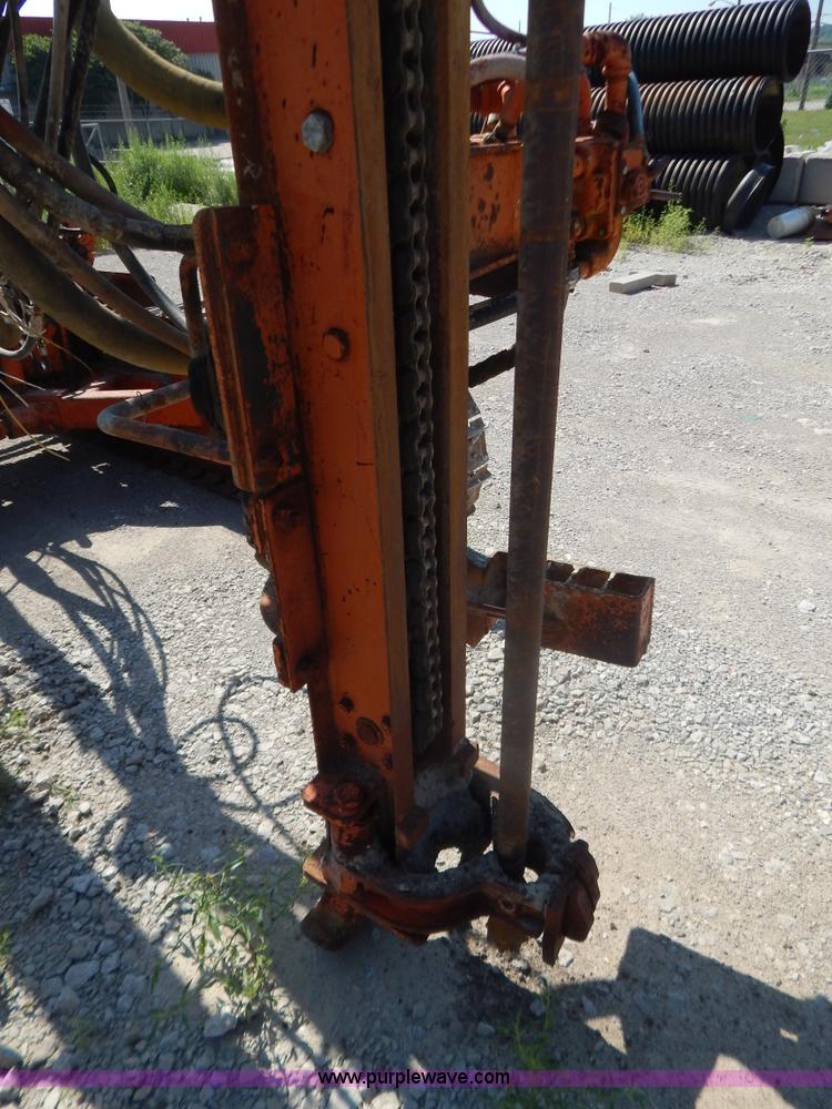 image for item G3287 Joy-Sullivan MS-4E-5 track drill and Joy air compressor