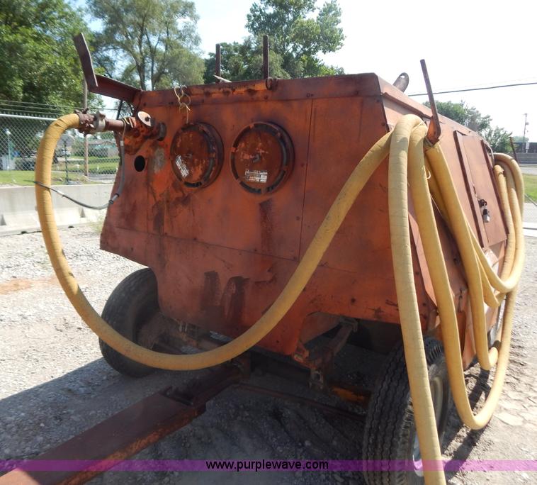 image for item G3287 Joy-Sullivan MS-4E-5 track drill and Joy air compressor