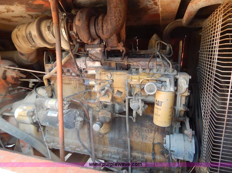 image for item G3287 Joy-Sullivan MS-4E-5 track drill and Joy air compressor