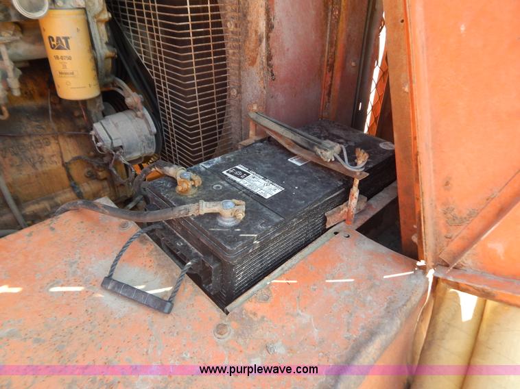 image for item G3287 Joy-Sullivan MS-4E-5 track drill and Joy air compressor