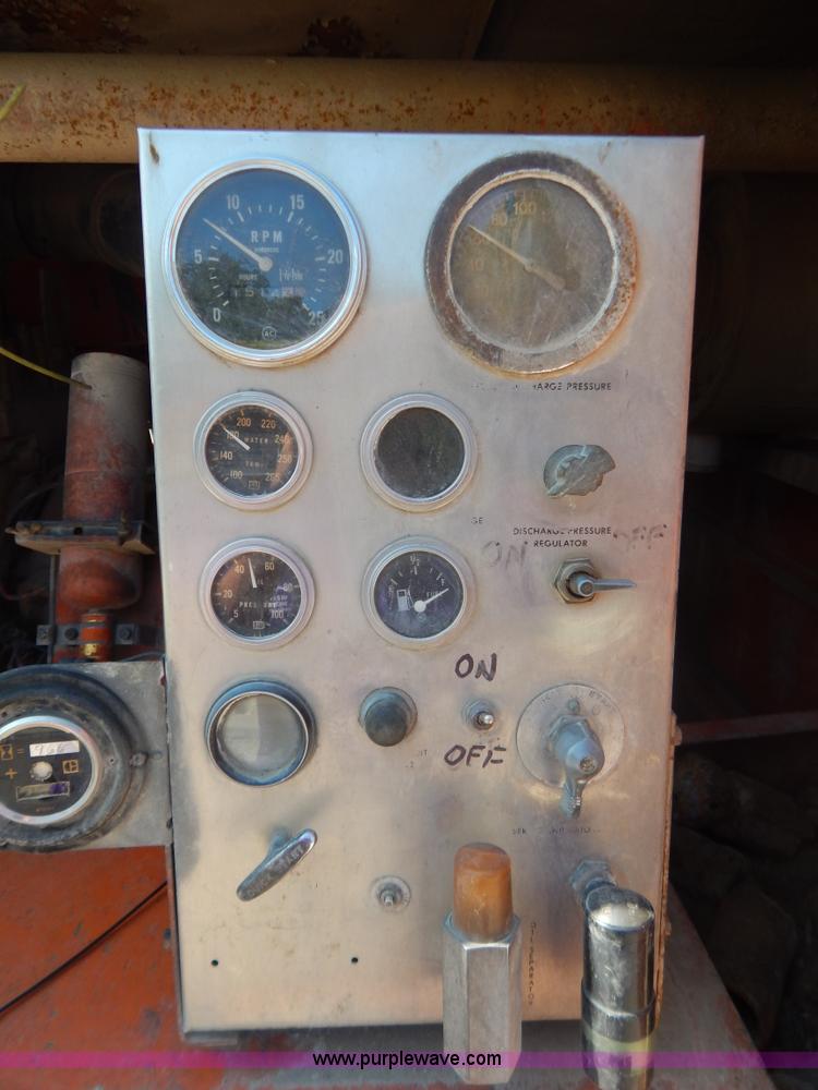 image for item G3287 Joy-Sullivan MS-4E-5 track drill and Joy air compressor