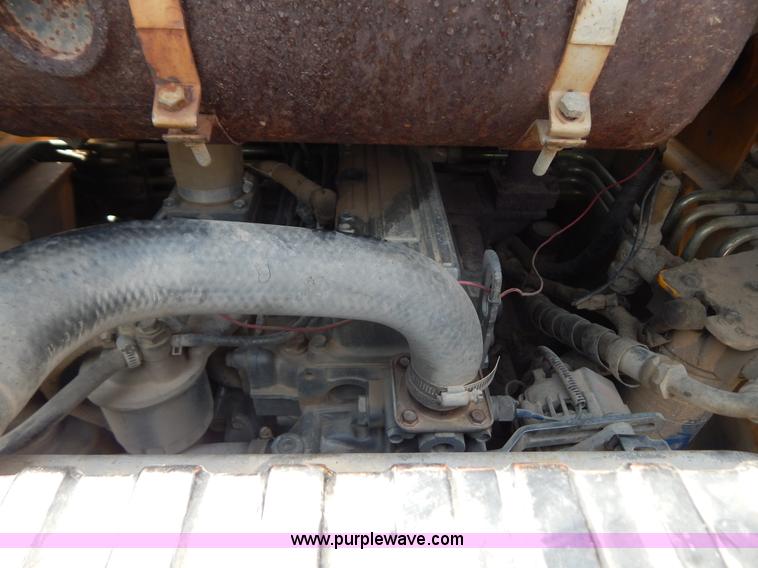 image for item G3311 1998 Daewoo DSL801 skid steer